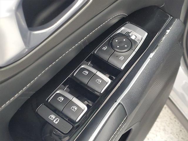 Photo of 2022 Wolf Gray Kia Sorento