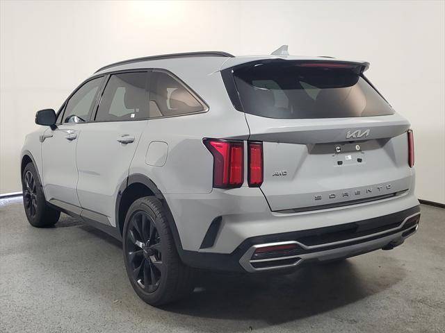 Photo of 2022 Wolf Gray Kia Sorento
