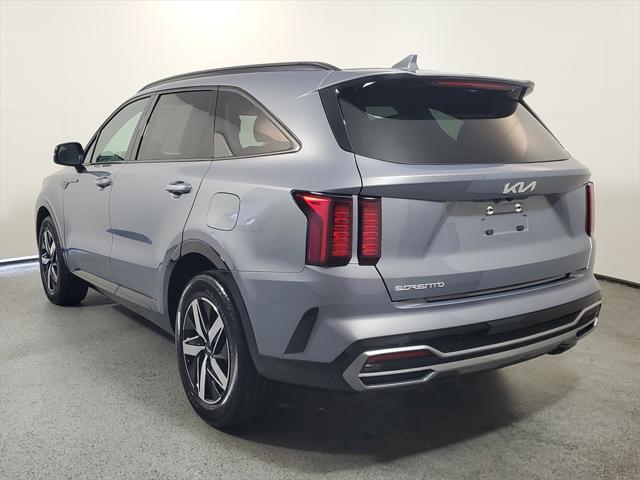 Photo of 2023 Everlasting Silver Kia Sorento