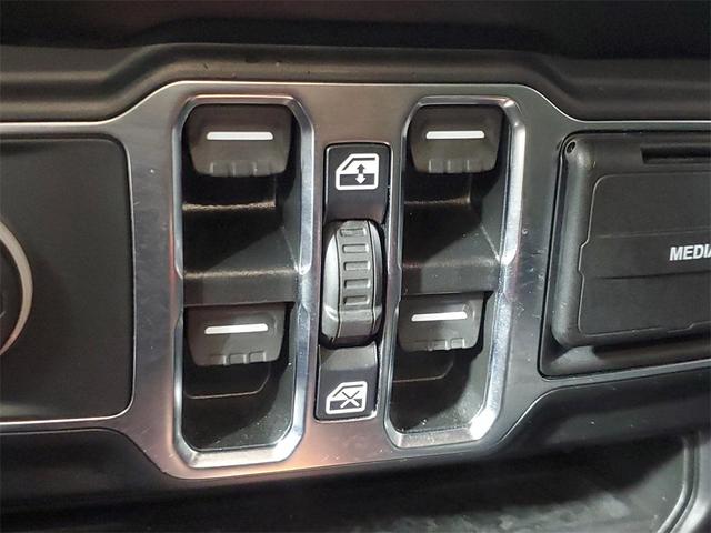 Photo of 2021 Black Clearcoat Jeep Wrangler Unlimited