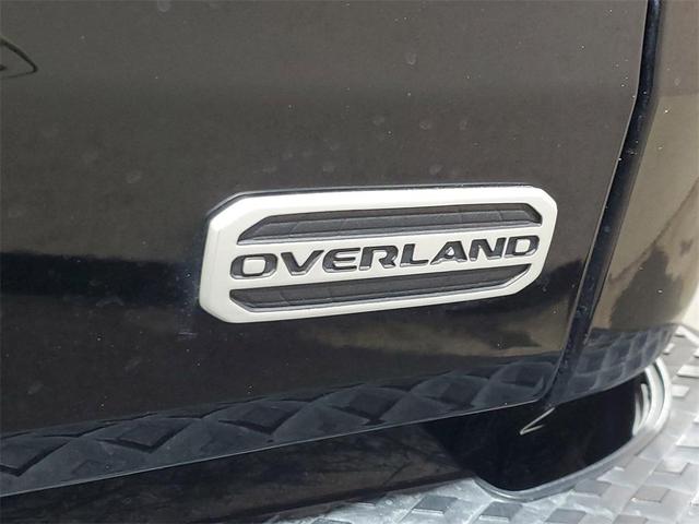 Photo of 2020 Black Clearcoat Jeep Gladiator