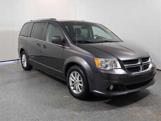 Photo of 2020 Granite Pearlcoat Dodge Grand Caravan