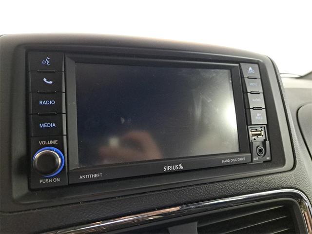 Photo of 2020 Granite Pearlcoat Dodge Grand Caravan