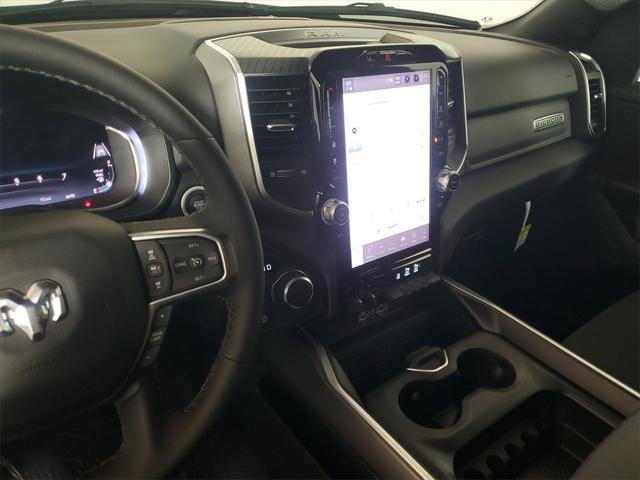 Photo of 2025 Granite Crystal Metallic Clearcoat RAM 1500