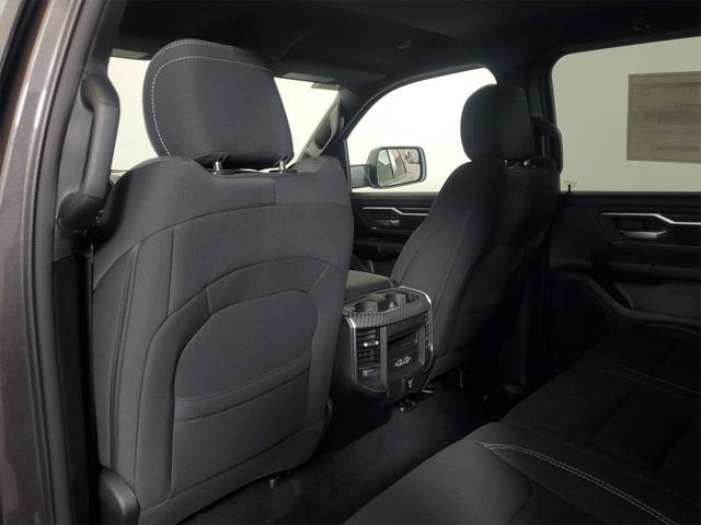 Photo of 2025 Granite Crystal Metallic Clearcoat RAM 1500