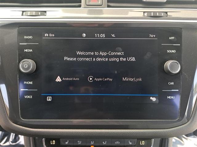 Photo of 2021 Deep Black Pearl Effect Volkswagen Tiguan