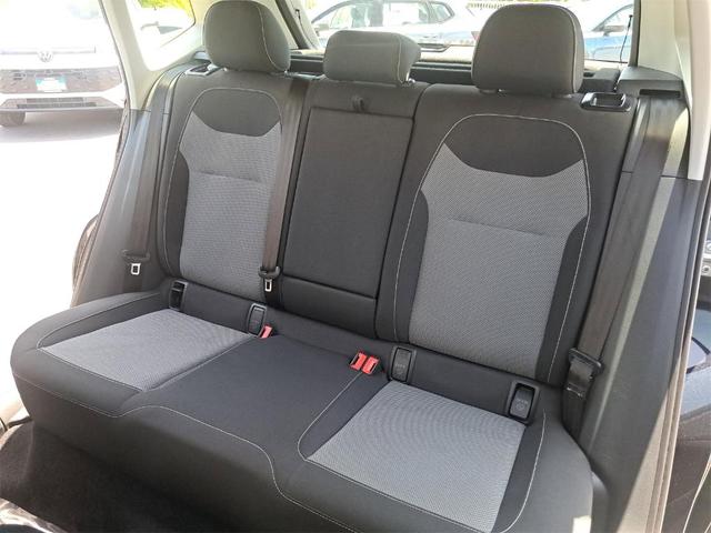 Photo of 2022 Deep Black Pearl Effect Volkswagen Taos