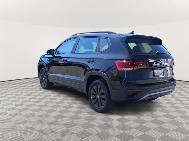 Photo of 2022 Deep Black Pearl Effect Volkswagen Taos