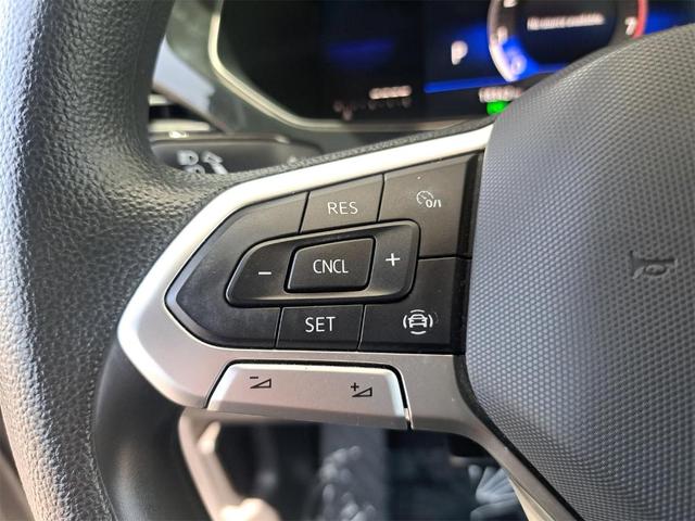 Photo of 2022 Deep Black Pearl Effect Volkswagen Taos