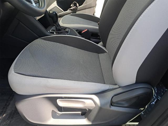 Photo of 2022 Deep Black Pearl Effect Volkswagen Taos