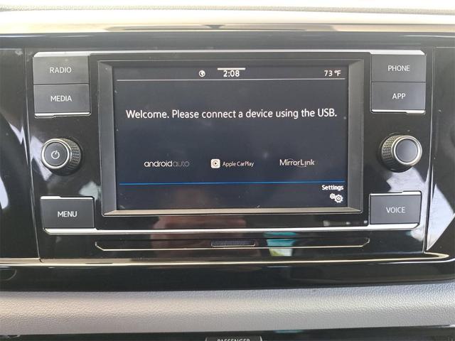 Photo of 2022 Deep Black Pearl Effect Volkswagen Taos