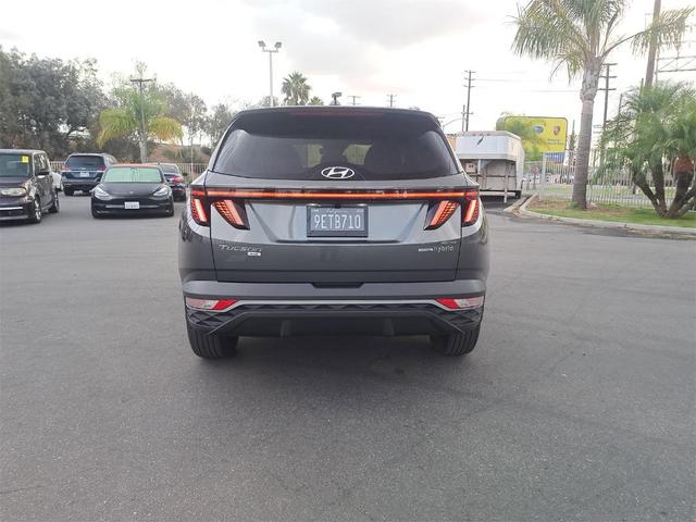 Photo of 2023 Amazon Gray Hyundai TUCSON Hybrid