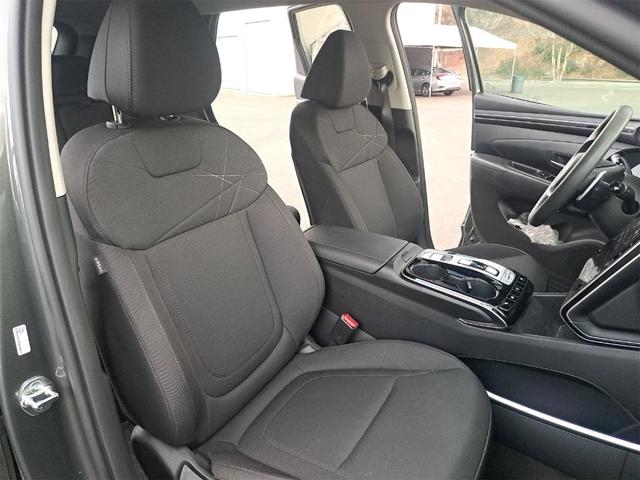 Photo of 2023 Amazon Gray Hyundai TUCSON Hybrid