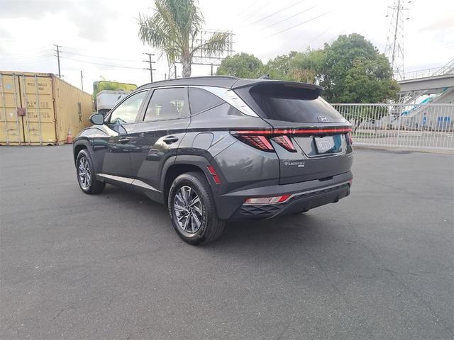 Photo of 2023 Amazon Gray Hyundai TUCSON Hybrid