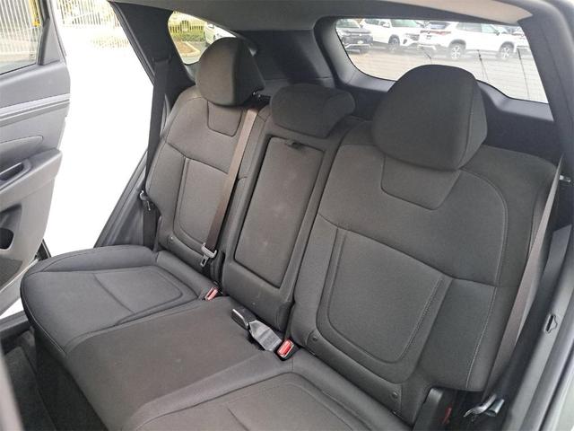 Photo of 2023 Amazon Gray Hyundai TUCSON Hybrid