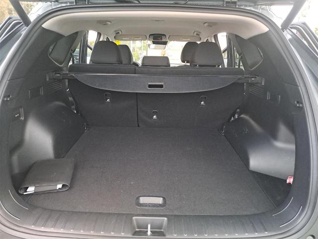 Photo of 2023 Amazon Gray Hyundai TUCSON Hybrid