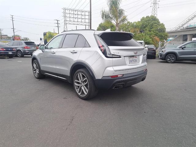 Photo of 2019 Radiant Silver Metallic Cadillac XT4