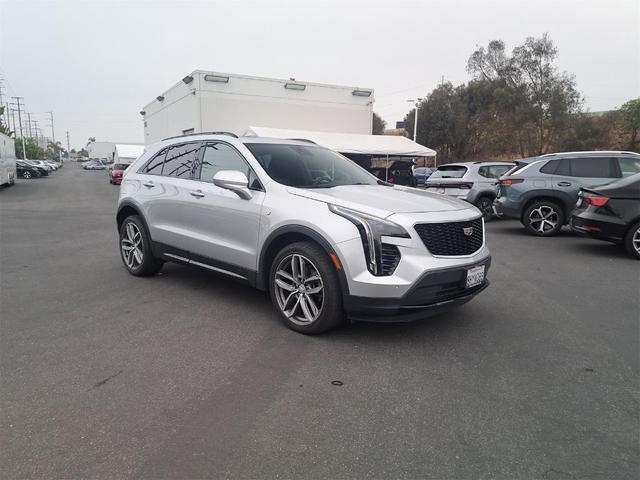 Photo of 2019 Radiant Silver Metallic Cadillac XT4