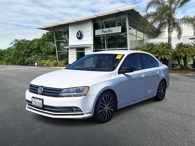 2015 Volkswagen Jetta