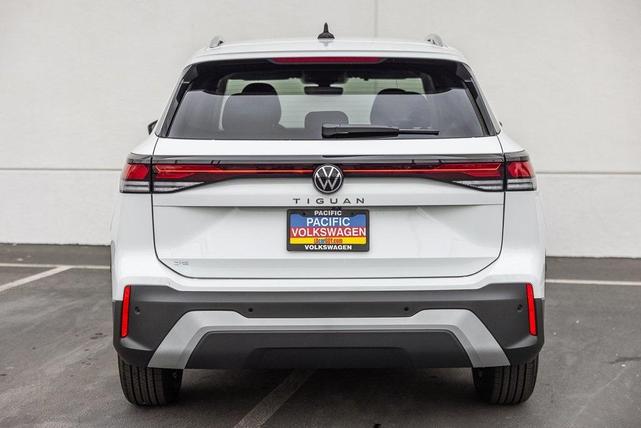 Photo of 2025 Pure White Volkswagen Tiguan