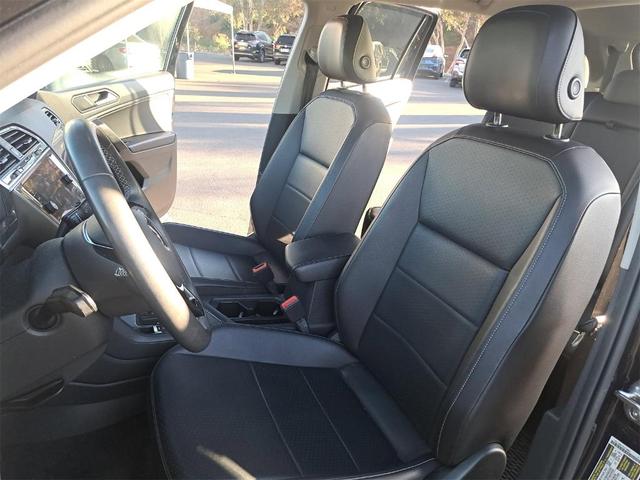 Photo of 2021 Deep Black Pearl Effect Volkswagen Tiguan