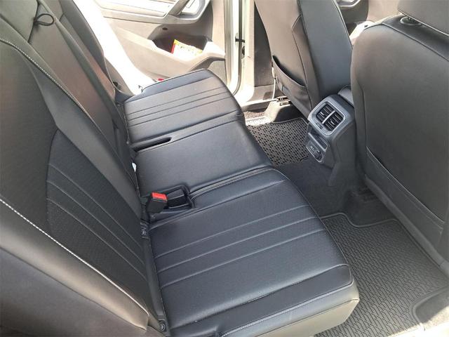 Photo of 2022 Pure White Volkswagen Tiguan