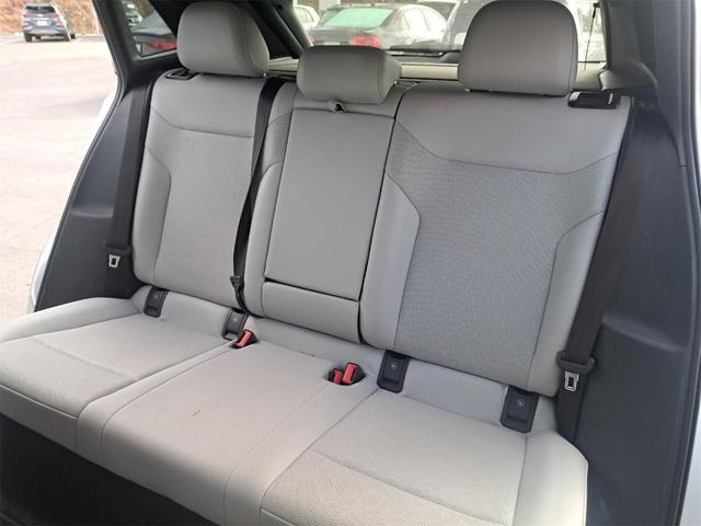 Photo of 2021 Glacier White Volkswagen ID.4