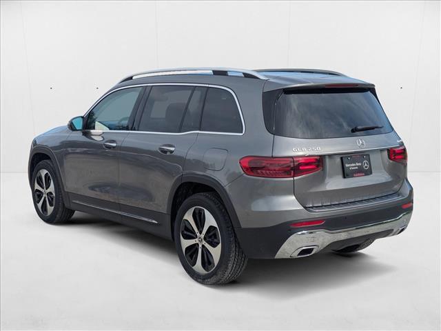 Photo of 2026 Mountain Grey Metallic Mercedes-Benz GLB 250