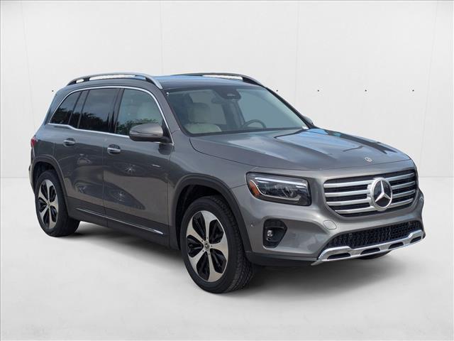 Photo of 2026 Mountain Grey Metallic Mercedes-Benz GLB 250