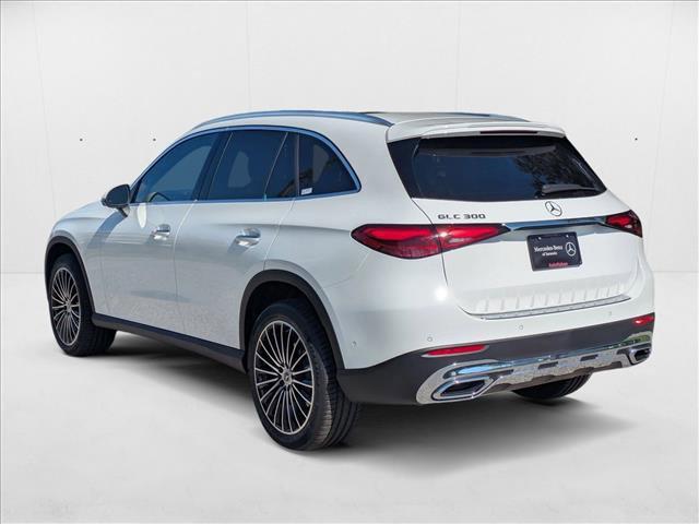 Photo of 2026 Polar White Mercedes-Benz GLC 300