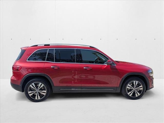 Photo of 2025 MANUFAKTUR Patagonia Red Metallic Mercedes-Benz GLB 250