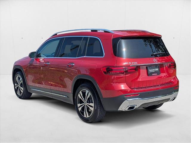 Photo of 2025 MANUFAKTUR Patagonia Red Metallic Mercedes-Benz GLB 250