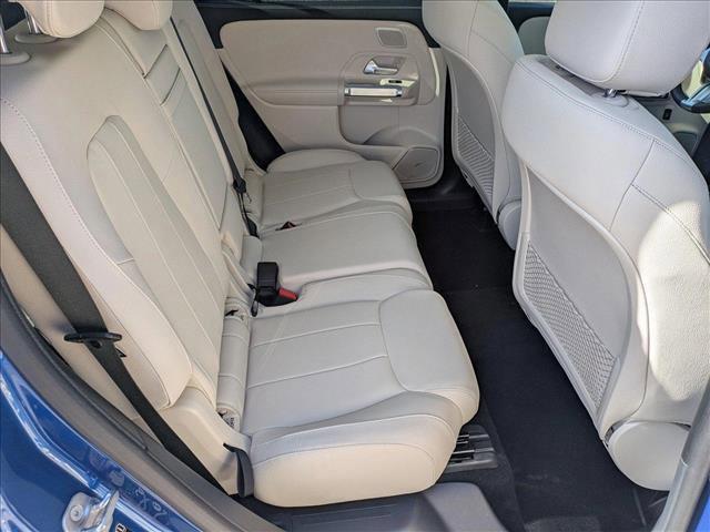 Photo of 2025 Starling Blue Metallic Mercedes-Benz GLB 250