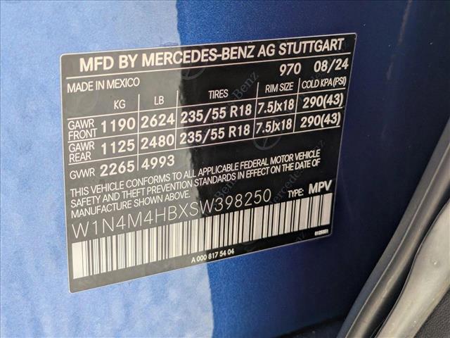 Photo of 2025 Starling Blue Metallic Mercedes-Benz GLB 250
