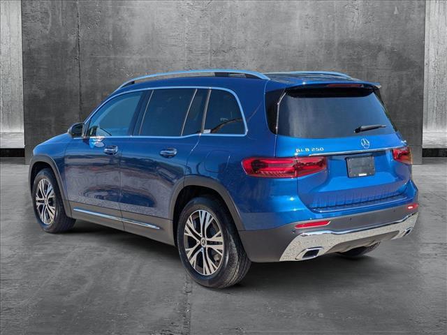 Photo of 2025 Starling Blue Metallic Mercedes-Benz GLB 250