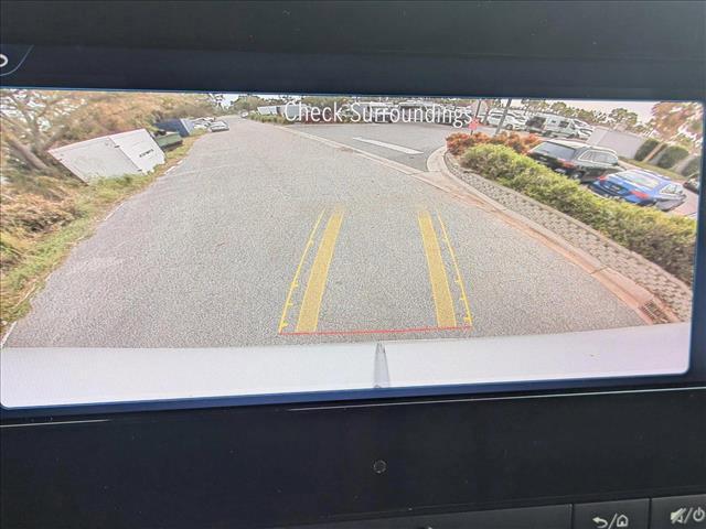 Photo of 2025 Arctic White Mercedes-Benz Sprinter 2500