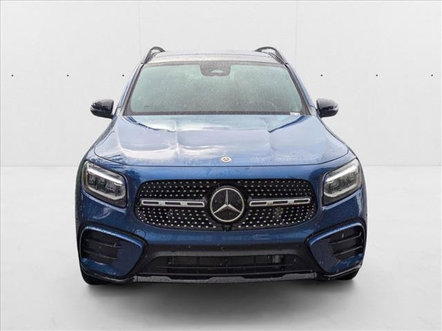Photo of 2025 Starling Blue Metallic Mercedes-Benz GLB 250