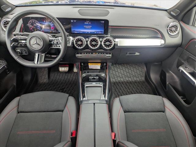 Photo of 2025 Starling Blue Metallic Mercedes-Benz GLB 250