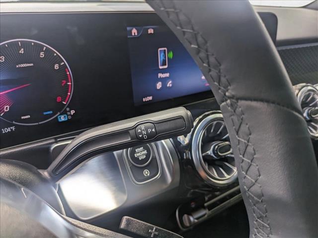 Photo of 2025 Night Black Mercedes-Benz GLB 250