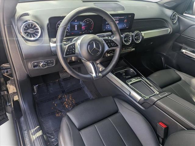 Photo of 2025 Night Black Mercedes-Benz GLB 250