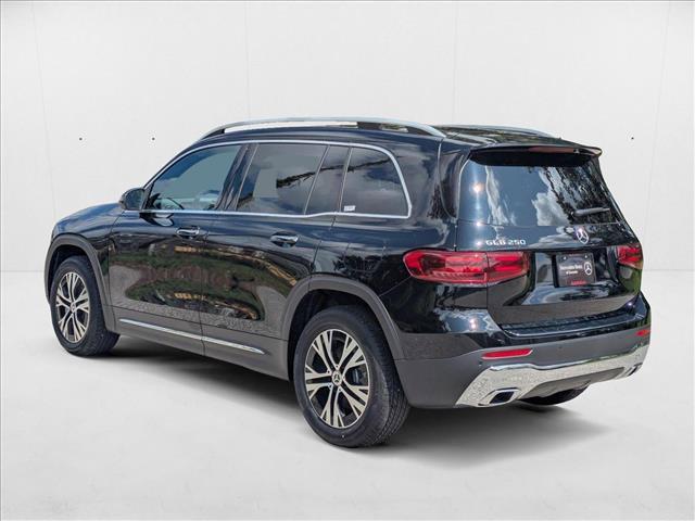 Photo of 2025 Night Black Mercedes-Benz GLB 250