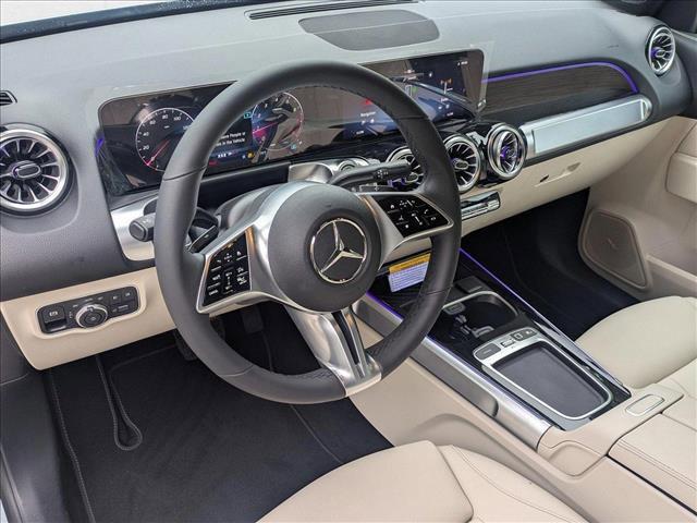 Photo of 2025 Cirrus Silver Metallic Mercedes-Benz GLB 250