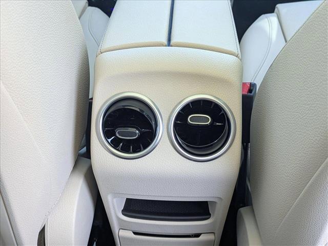 Photo of 2025 Mountain Grey Metallic Mercedes-Benz GLB 250