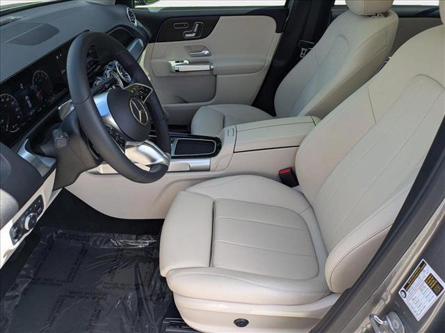 Photo of 2025 Mountain Grey Metallic Mercedes-Benz GLB 250