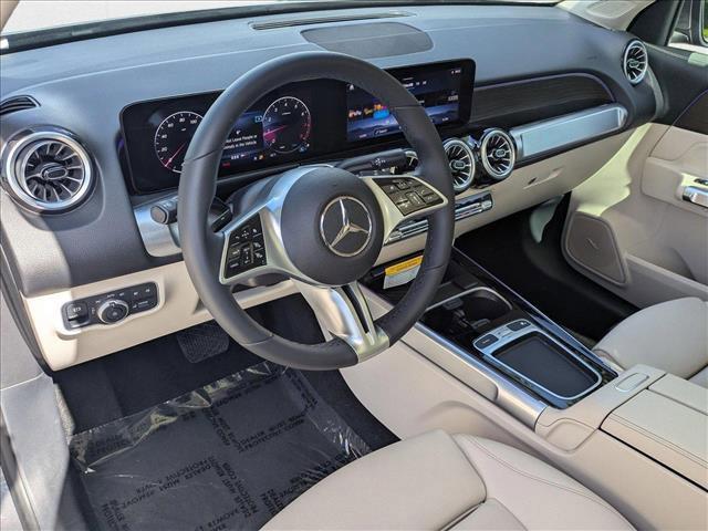 Photo of 2025 Mountain Grey Metallic Mercedes-Benz GLB 250