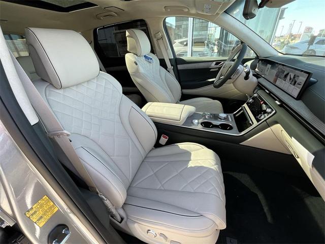 Photo of 2025 Savile Silver Genesis GV80
