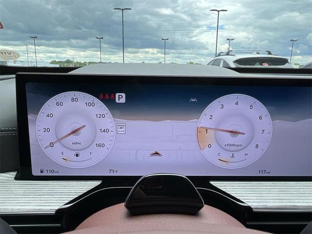 Photo of 2025 Savile Silver Genesis GV80
