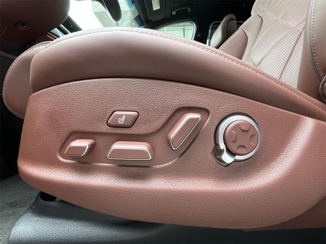 Photo of 2025 Savile Silver Genesis GV80