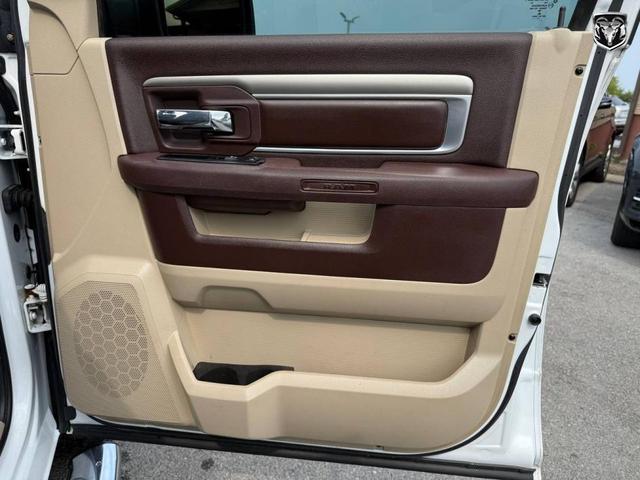Photo of 2014 Bright White Clearcoat RAM 1500