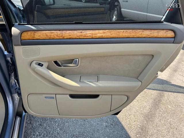 Photo of 2006 Silver Audi A8